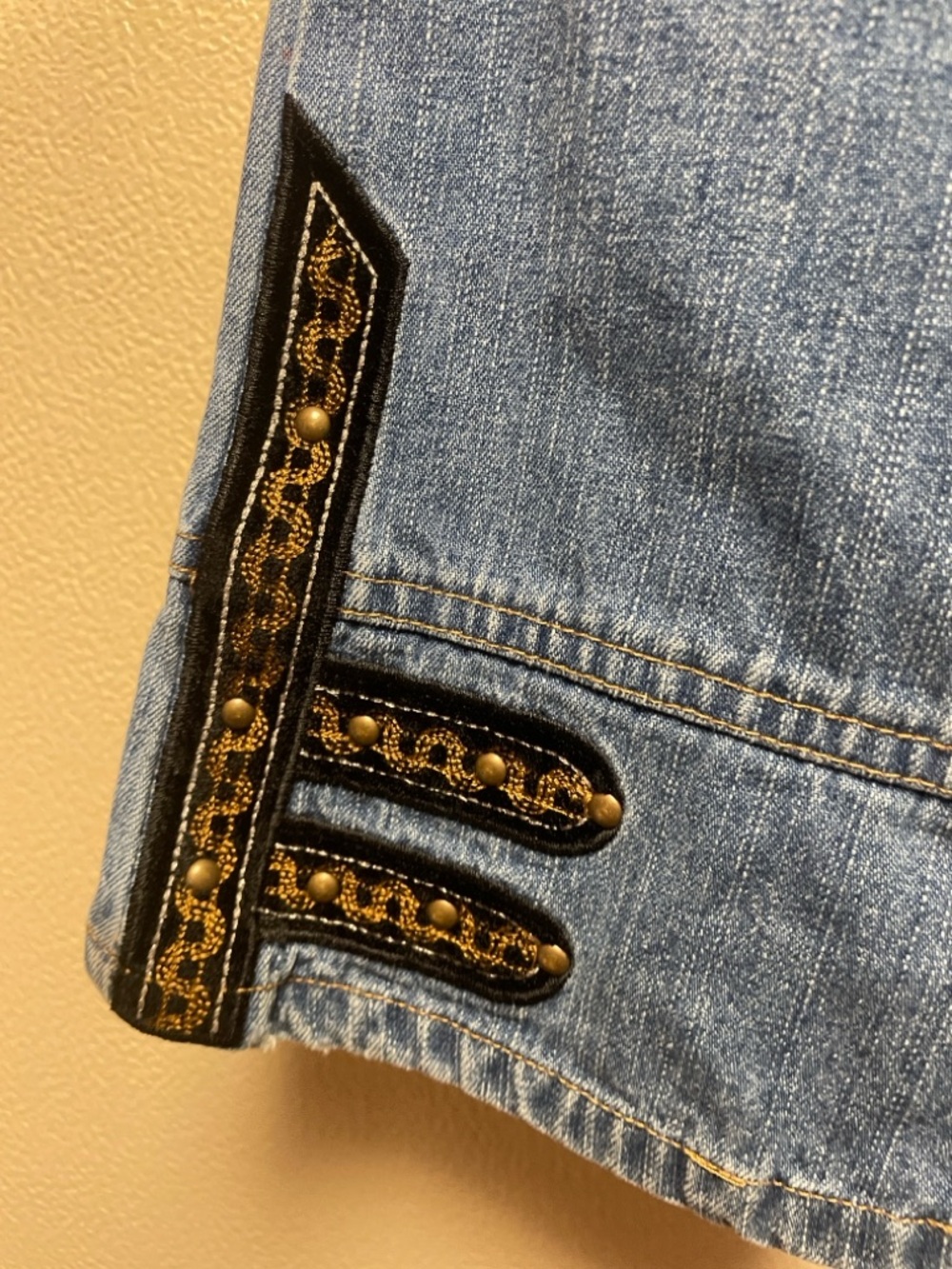VINTAGE y2k MARY KATE AND ASHLEY jeans with Studded & Trim Accents - Picture 2 of 6